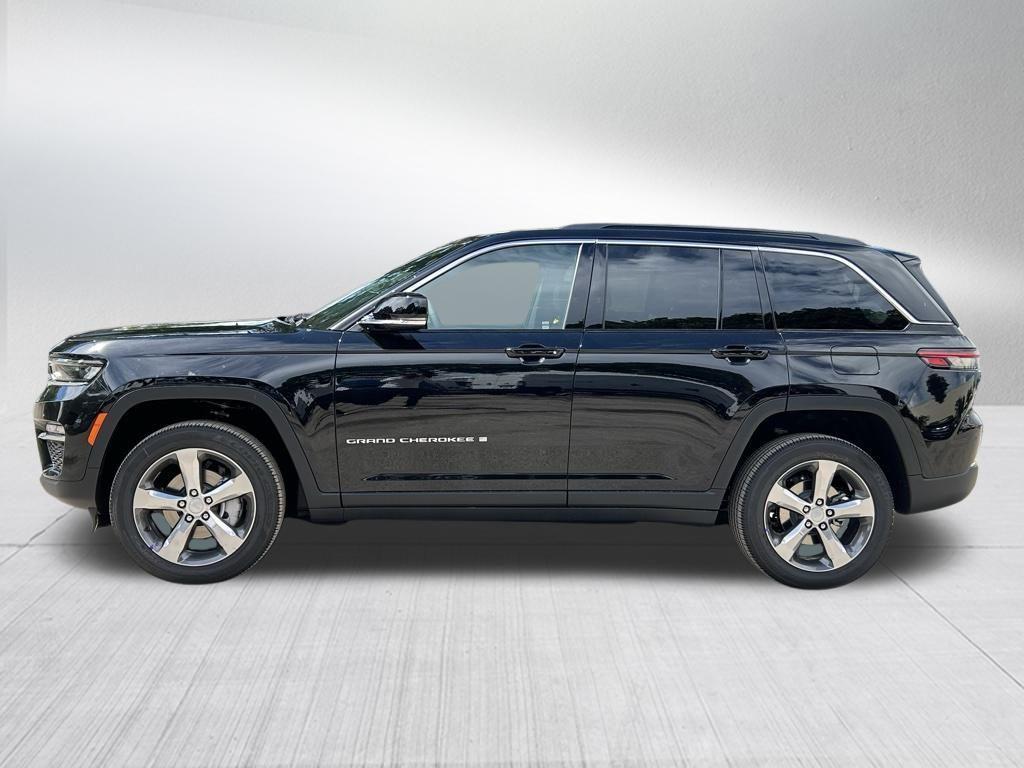 new 2025 Jeep Grand Cherokee car, priced at $44,342