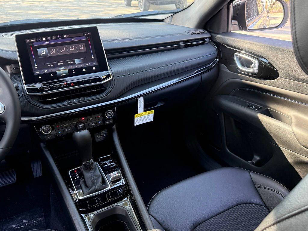 new 2026 Jeep Compass car, priced at $32,515