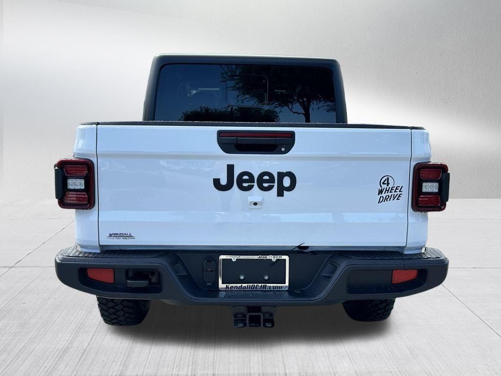 new 2025 Jeep Gladiator car, priced at $41,745