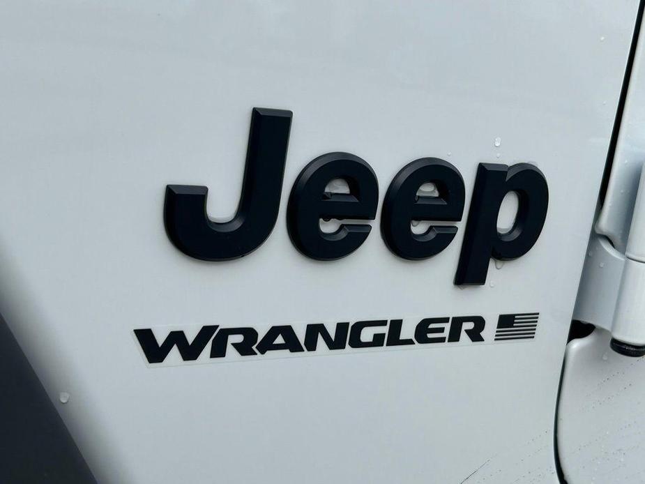 new 2024 Jeep Wrangler car, priced at $51,481