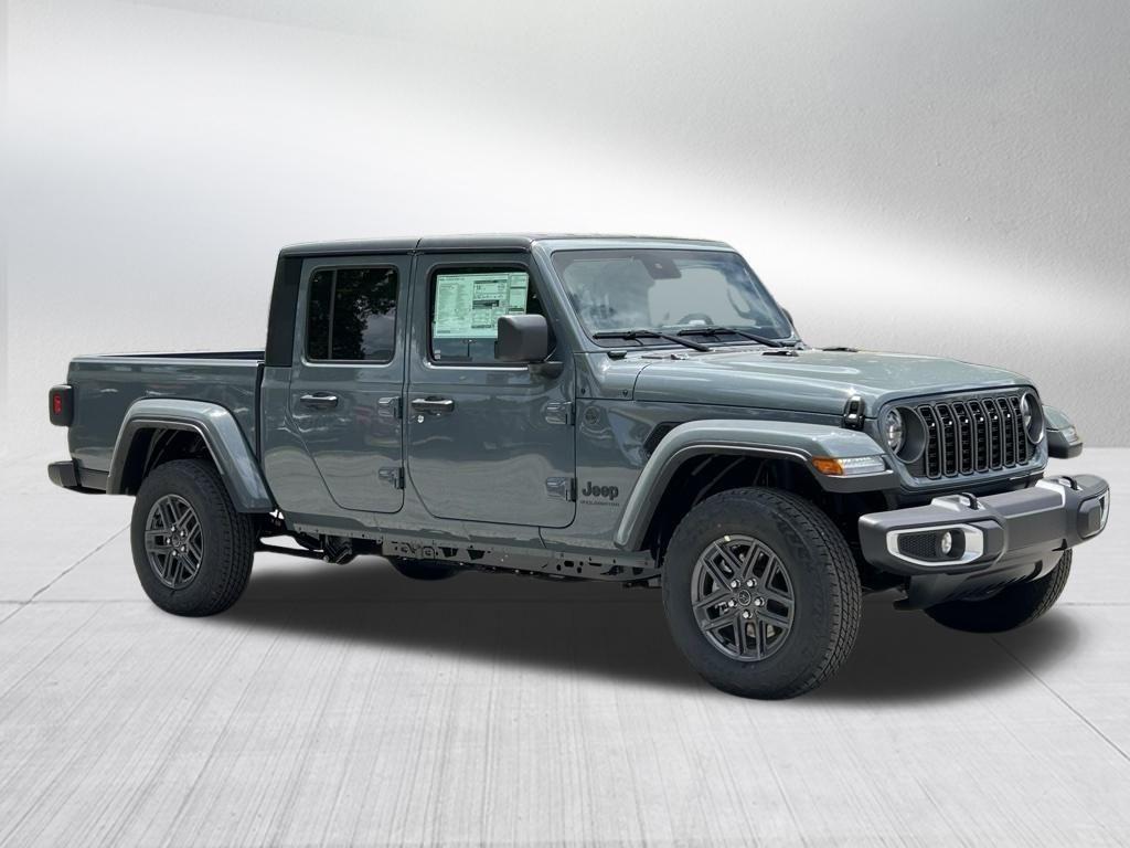 new 2025 Jeep Gladiator car, priced at $43,447