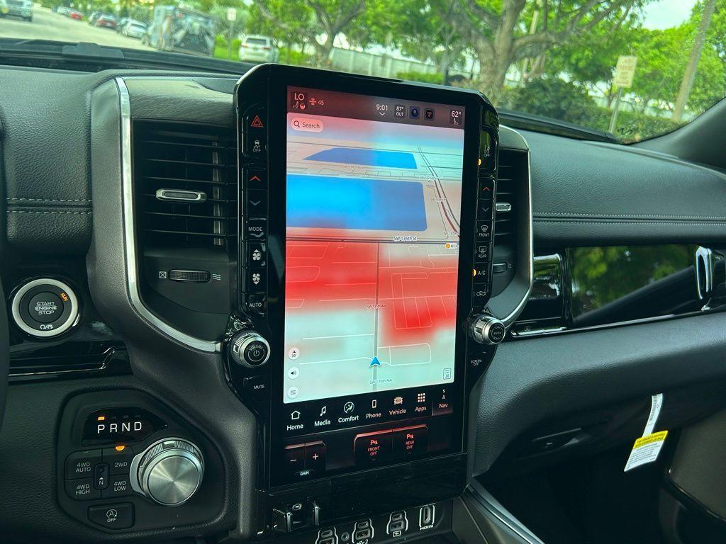 new 2025 Ram 1500 car, priced at $60,361