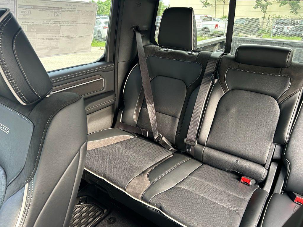 new 2025 Ram 1500 car, priced at $60,361