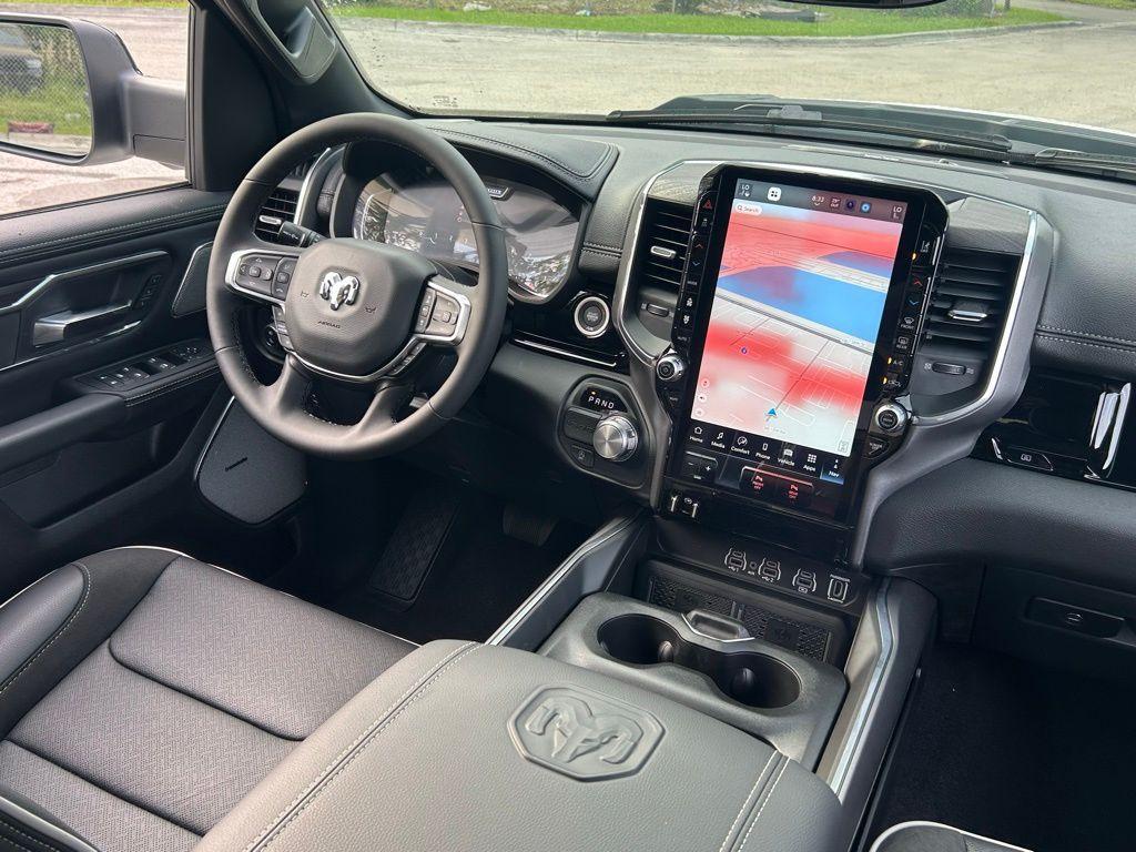 new 2025 Ram 1500 car, priced at $60,361