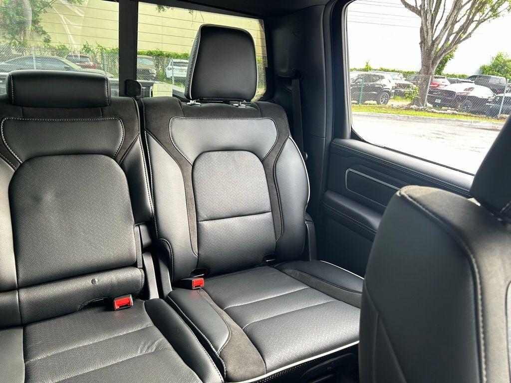 new 2025 Ram 1500 car, priced at $60,361