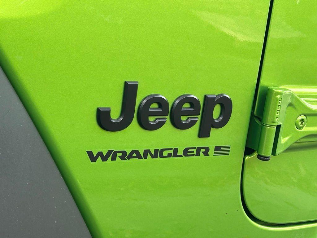 new 2025 Jeep Wrangler car, priced at $42,478