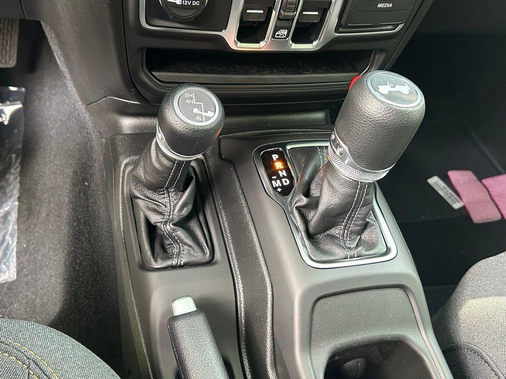 new 2025 Jeep Wrangler car, priced at $42,478