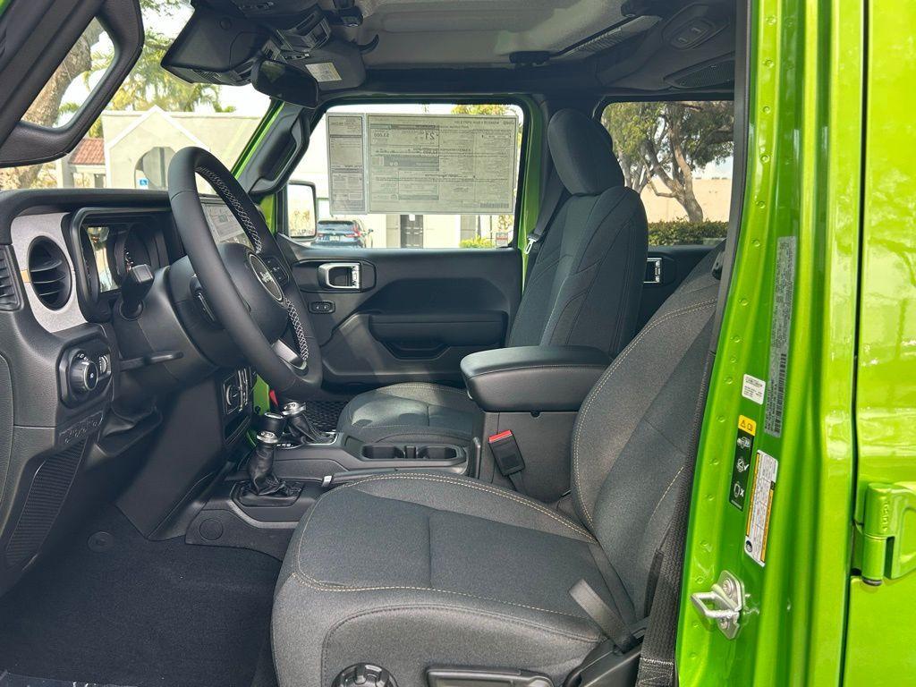 new 2025 Jeep Wrangler car, priced at $42,478