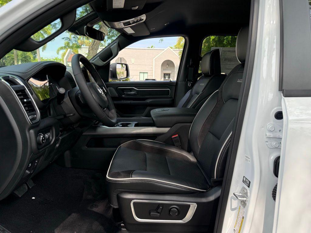 new 2025 Ram 1500 car, priced at $60,081