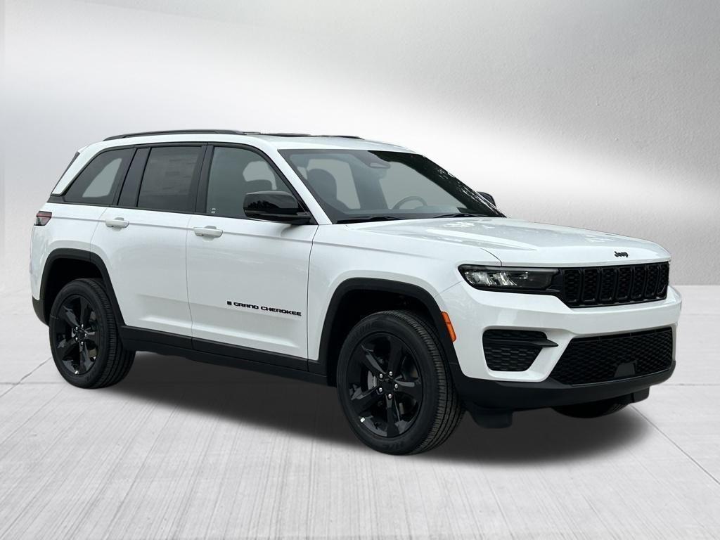 new 2024 Jeep Grand Cherokee car, priced at $37,206