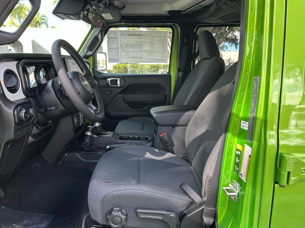 new 2025 Jeep Wrangler car, priced at $42,478