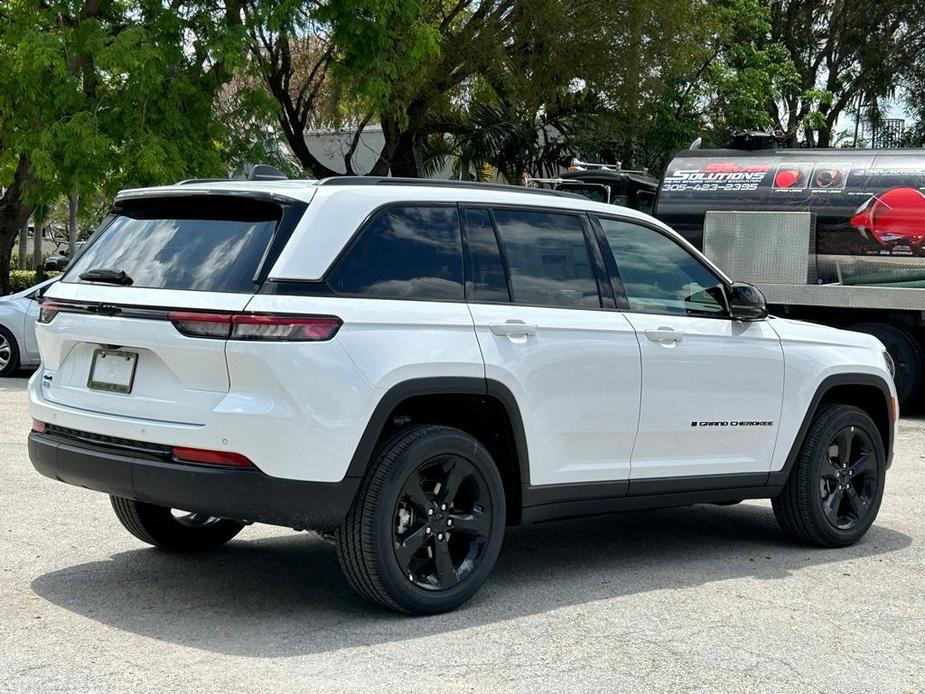 new 2024 Jeep Grand Cherokee car, priced at $41,464