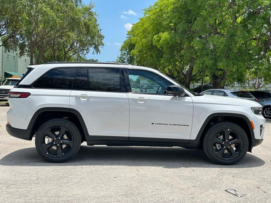 new 2024 Jeep Grand Cherokee car, priced at $41,464