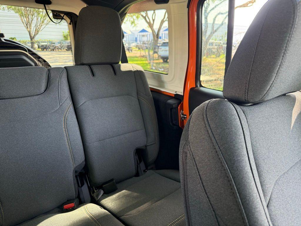 new 2025 Jeep Wrangler car, priced at $50,279