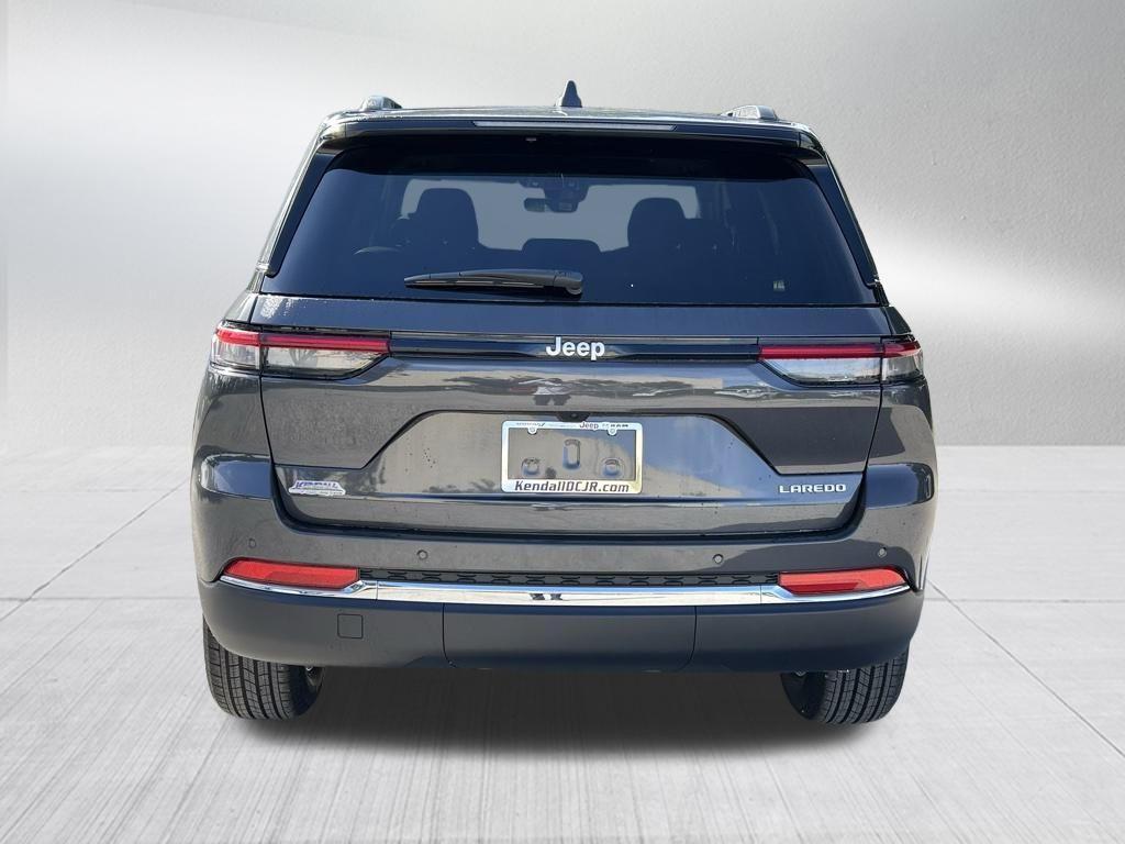 new 2025 Jeep Grand Cherokee car, priced at $33,991