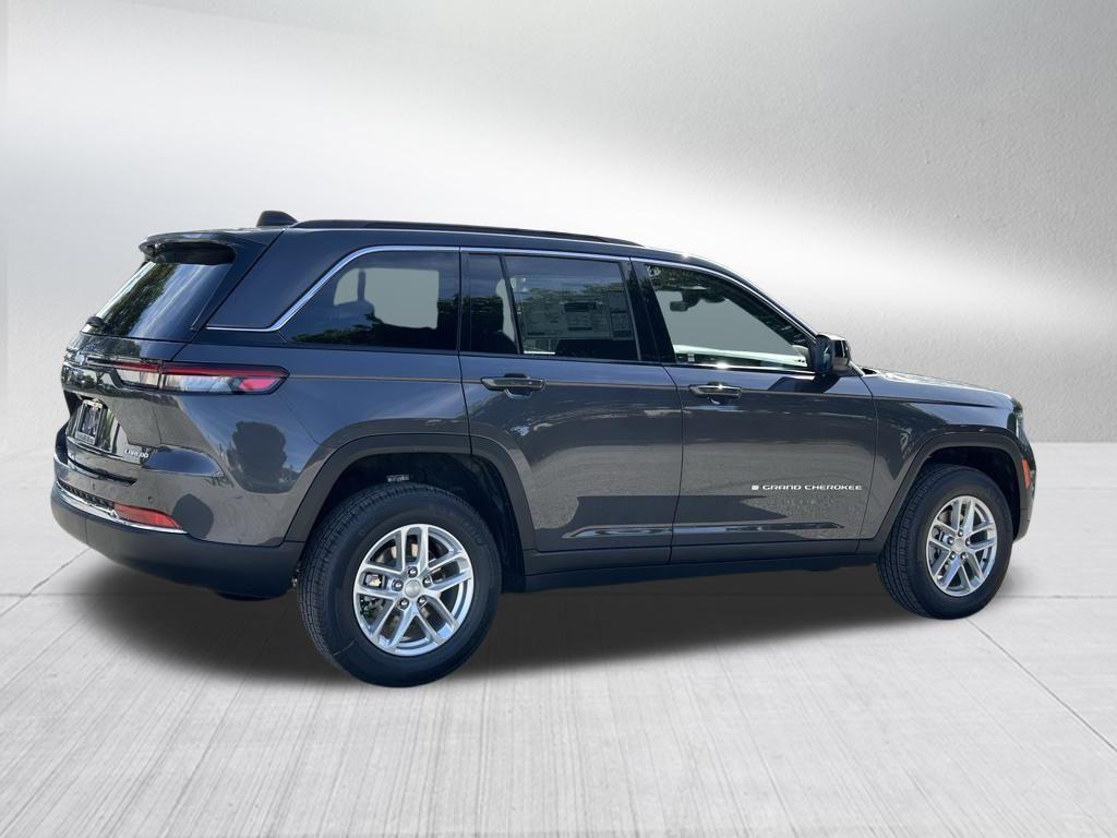 new 2025 Jeep Grand Cherokee car, priced at $33,991