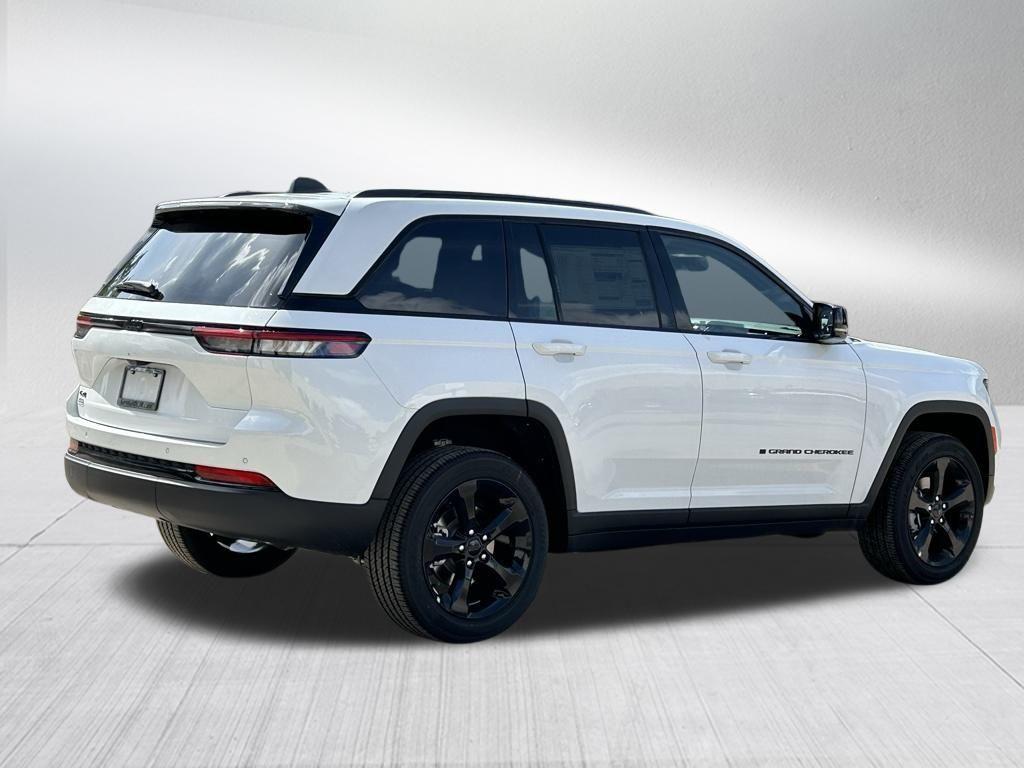 new 2025 Jeep Grand Cherokee car, priced at $40,798