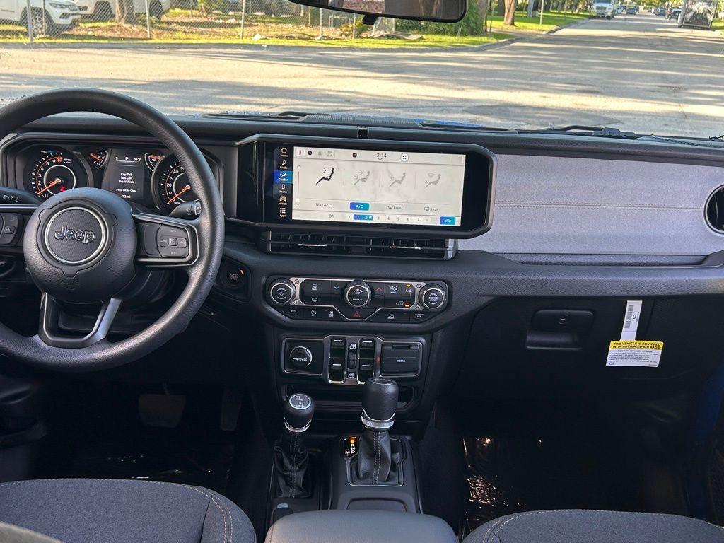 new 2025 Jeep Gladiator car, priced at $38,260