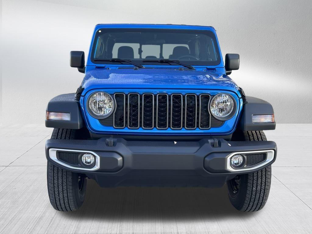 new 2025 Jeep Gladiator car, priced at $38,260