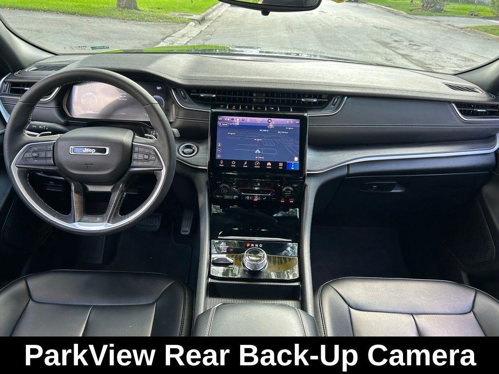 used 2024 Jeep Grand Cherokee car, priced at $34,996