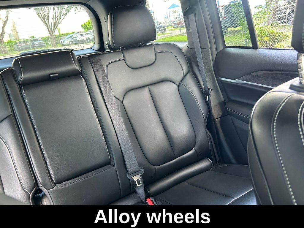 used 2024 Jeep Grand Cherokee car, priced at $34,996