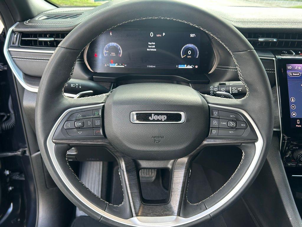 used 2024 Jeep Grand Cherokee car, priced at $34,996