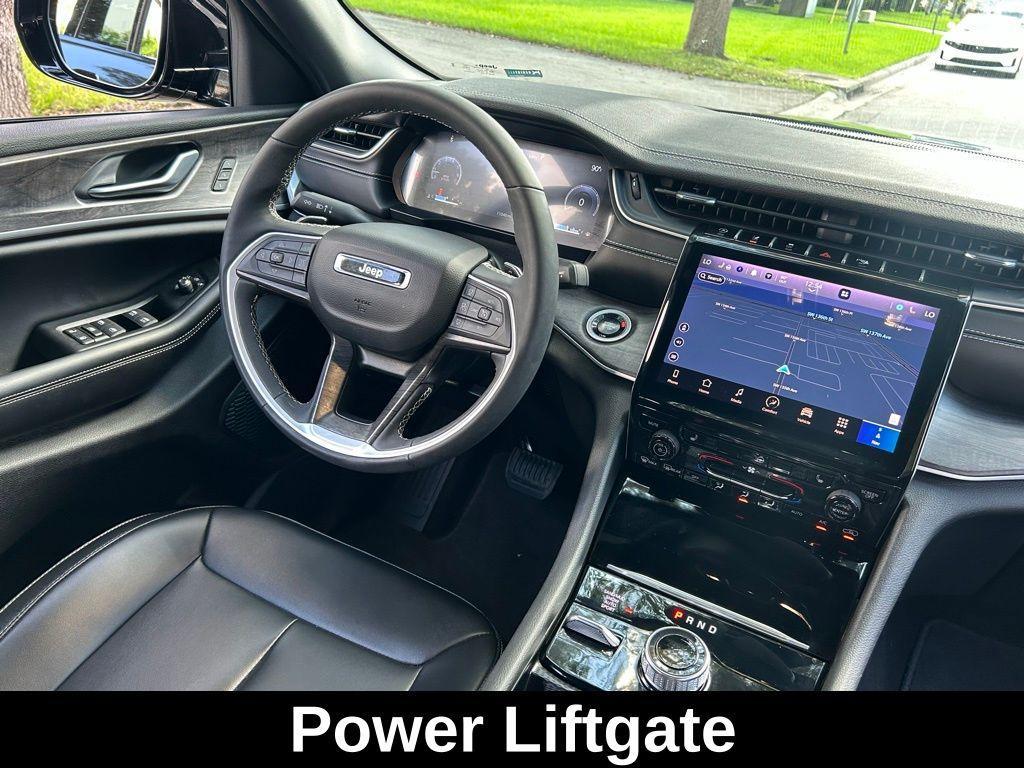 used 2024 Jeep Grand Cherokee car, priced at $34,996