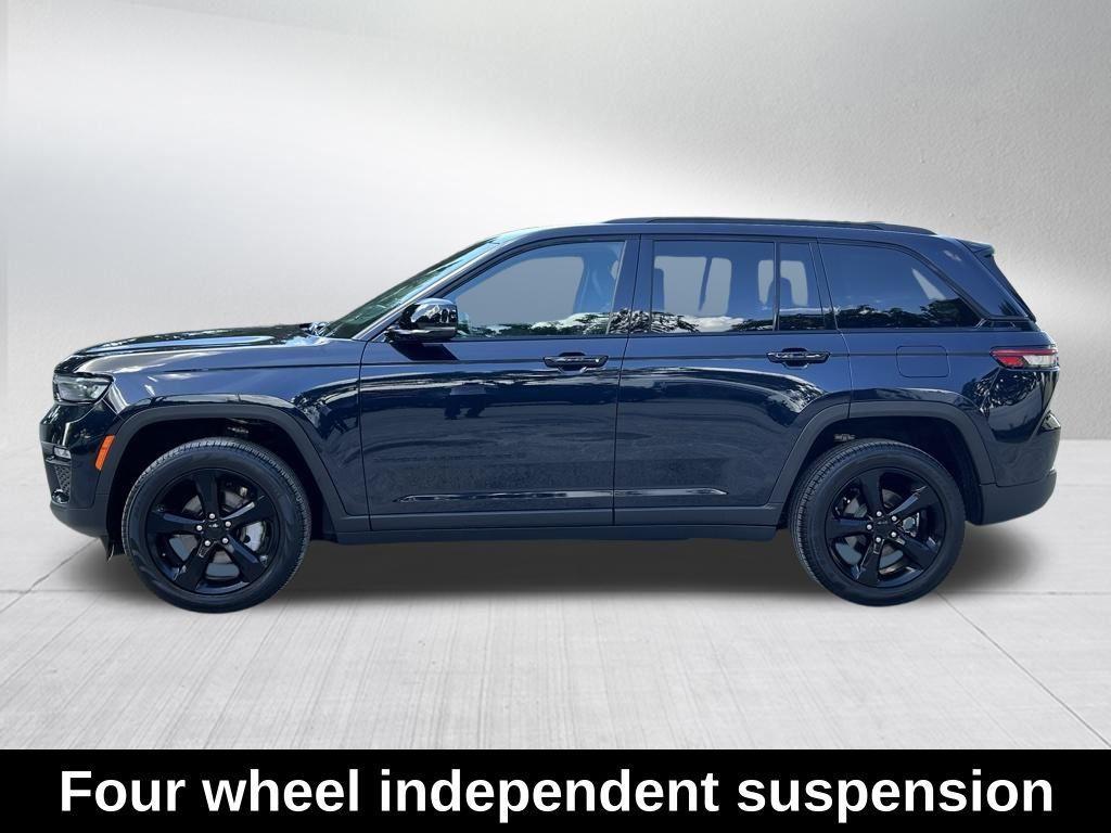 used 2024 Jeep Grand Cherokee car, priced at $34,996
