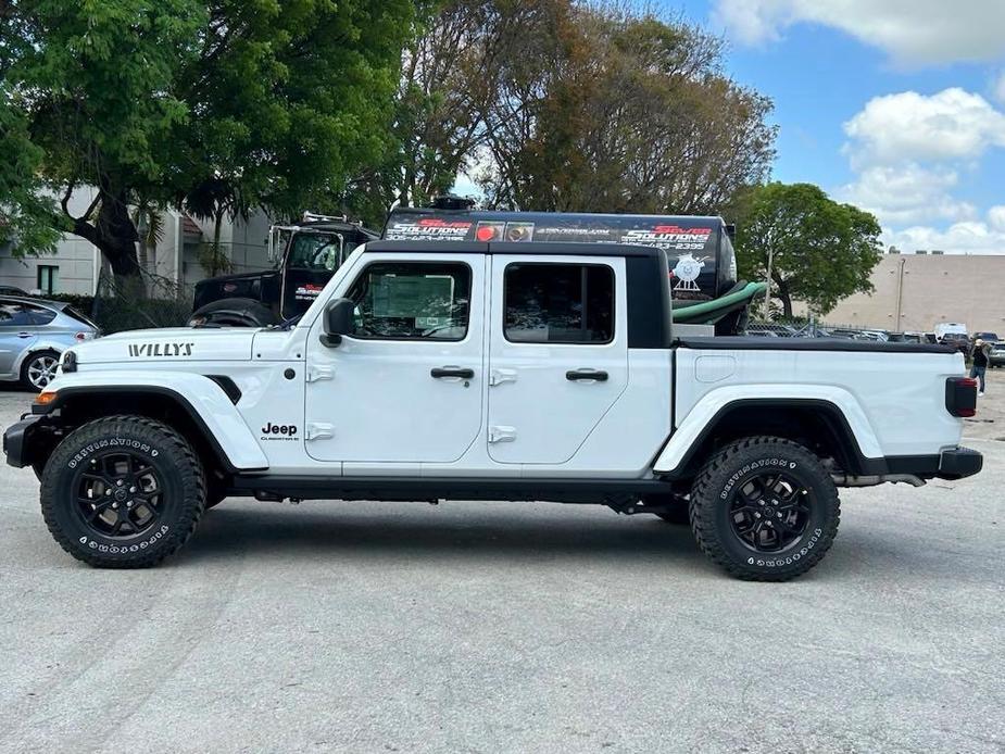 new 2024 Jeep Gladiator car, priced at $54,170