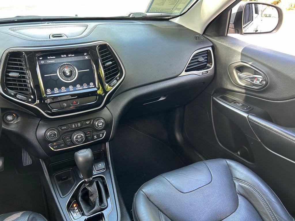 used 2020 Jeep Cherokee car, priced at $17,985