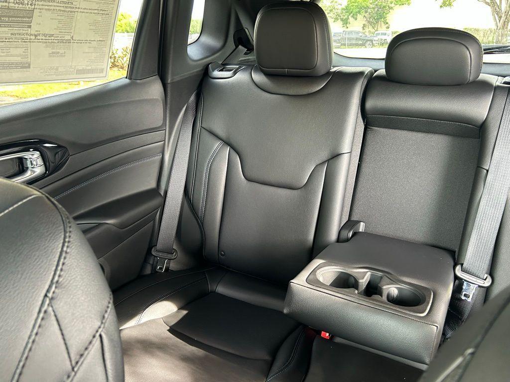 new 2025 Jeep Compass car, priced at $35,305