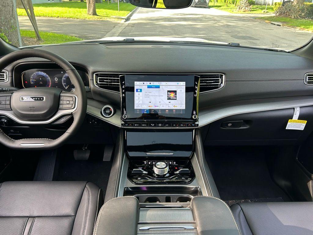 new 2025 Jeep Wagoneer L car, priced at $82,565