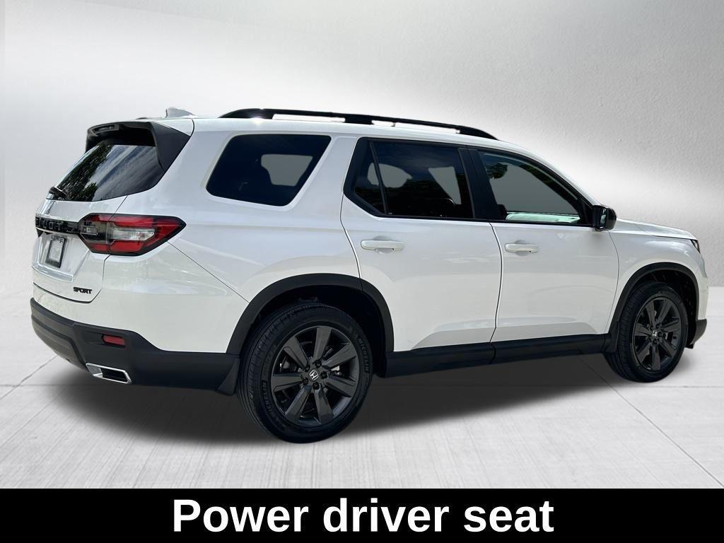 used 2023 Honda Pilot car, priced at $36,988