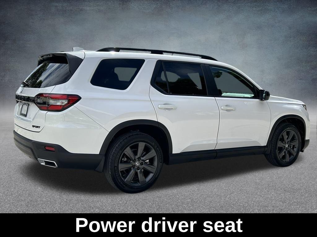 used 2023 Honda Pilot car, priced at $33,953