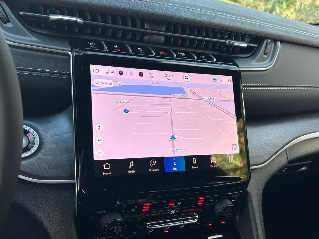 new 2025 Jeep Grand Cherokee L car, priced at $40,659