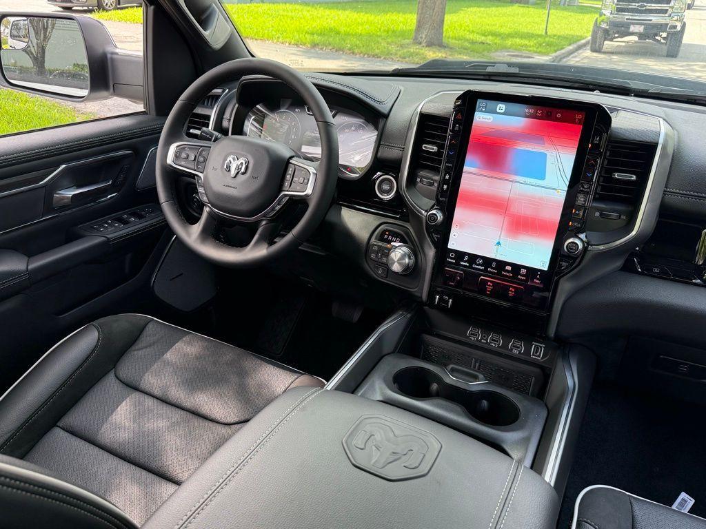 new 2025 Ram 1500 car, priced at $60,081