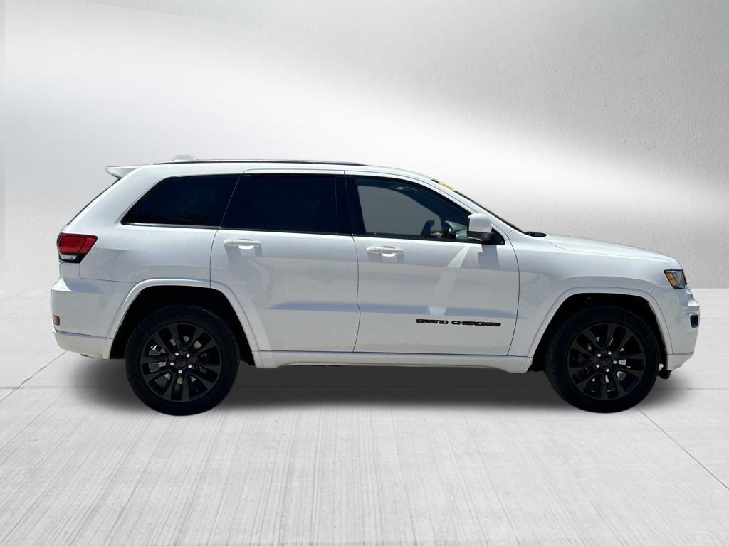 used 2017 Jeep Grand Cherokee car, priced at $17,988