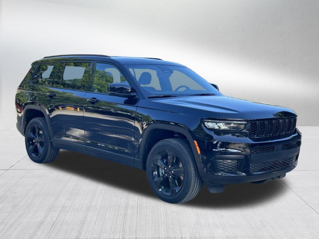 new 2024 Jeep Grand Cherokee L car, priced at $39,864