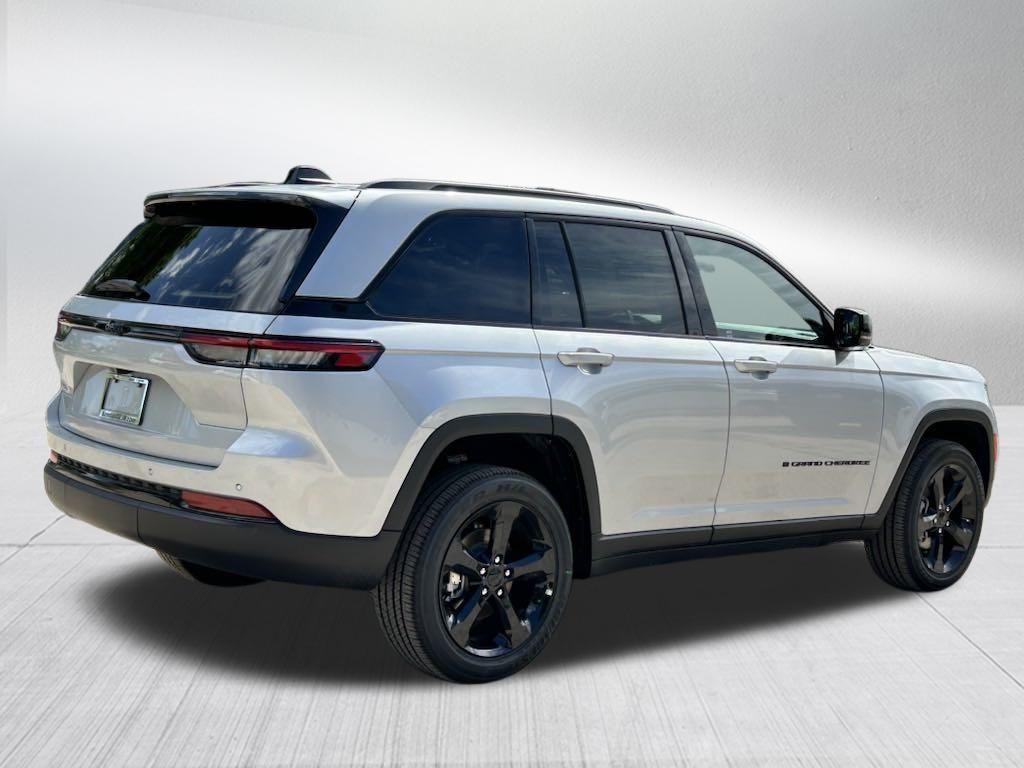 new 2024 Jeep Grand Cherokee car, priced at $37,736