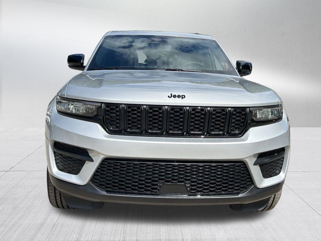 new 2024 Jeep Grand Cherokee car, priced at $37,736