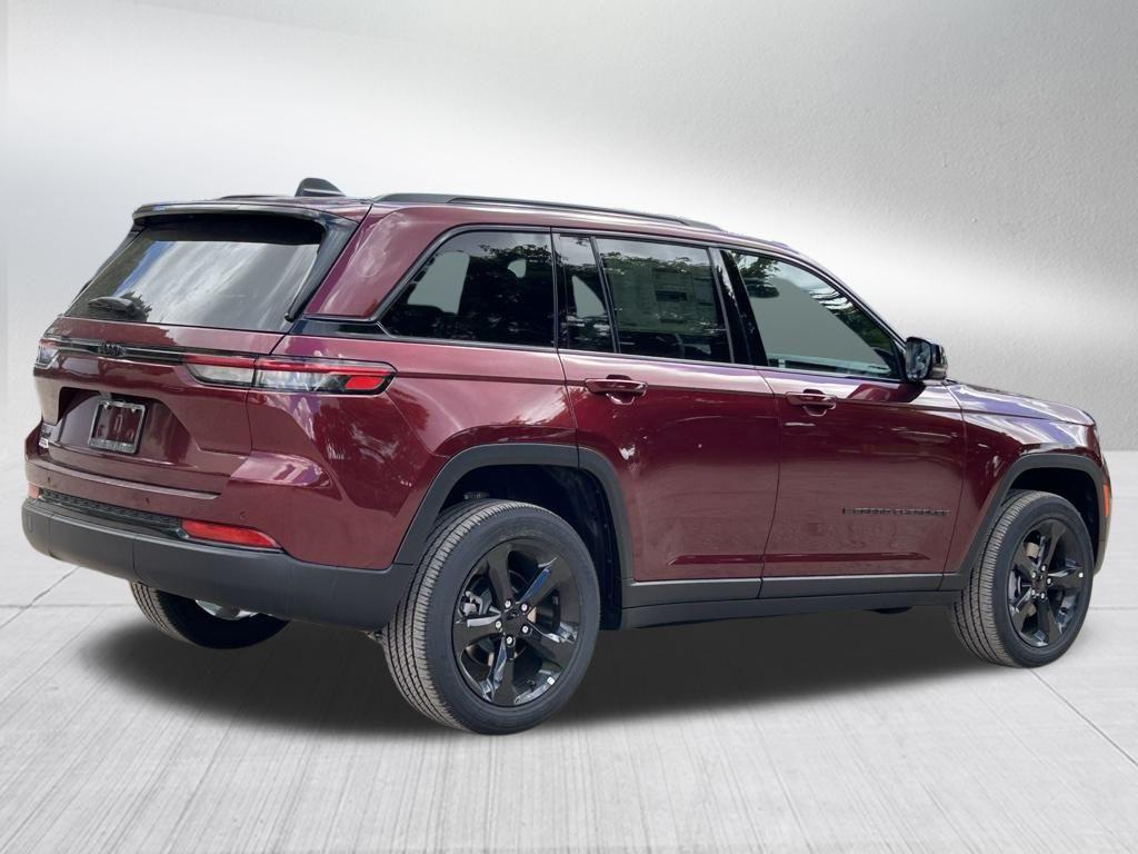 new 2025 Jeep Grand Cherokee car, priced at $41,821