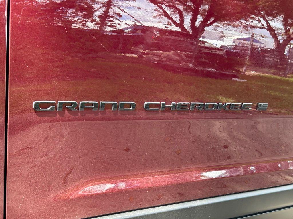 new 2025 Jeep Grand Cherokee car, priced at $41,821