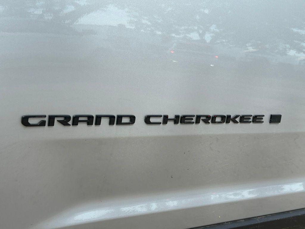 new 2024 Jeep Grand Cherokee car, priced at $36,272