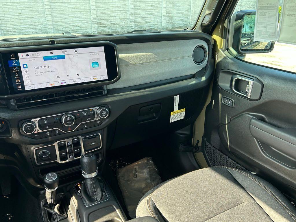 new 2025 Jeep Gladiator car, priced at $41,283