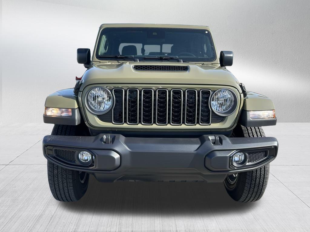 new 2025 Jeep Gladiator car, priced at $41,283