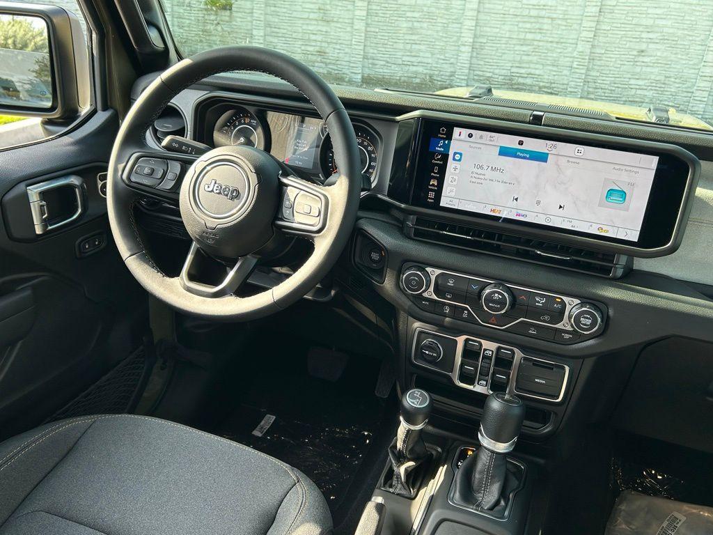 new 2025 Jeep Gladiator car, priced at $41,283