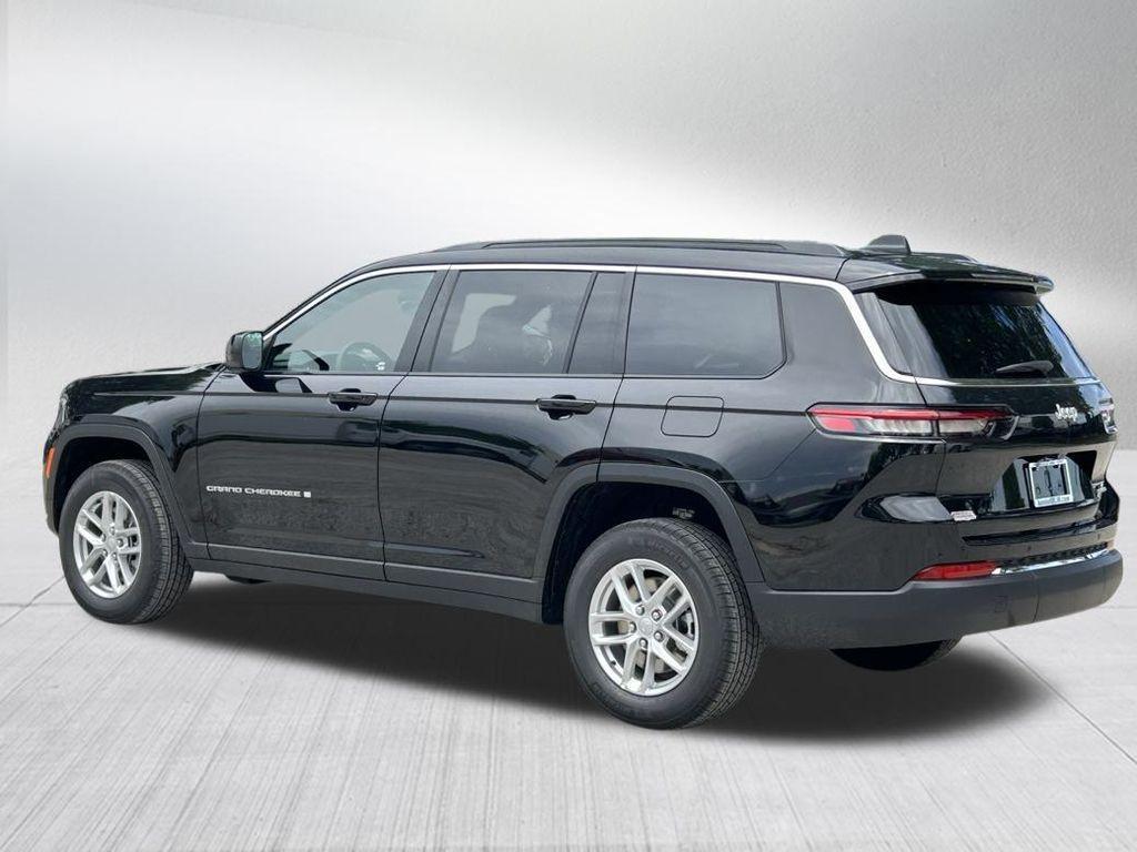 new 2024 Jeep Grand Cherokee L car, priced at $34,281