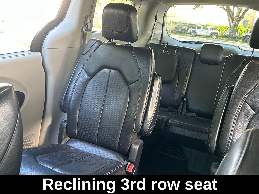 used 2020 Chrysler Pacifica car, priced at $16,786