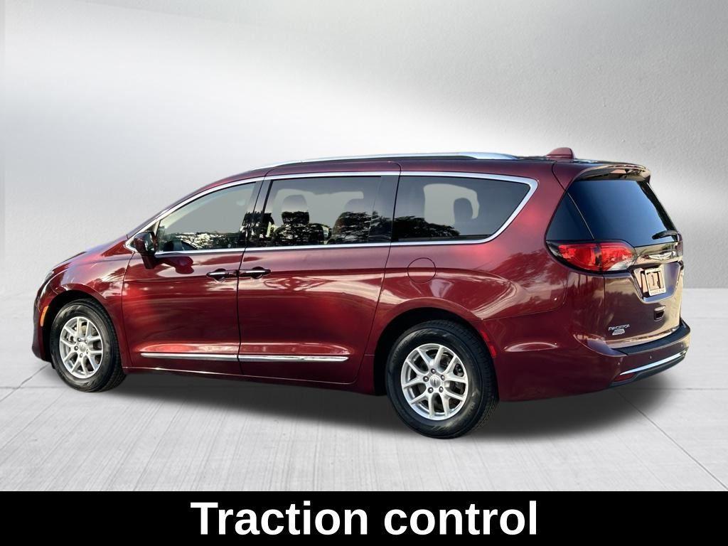 used 2020 Chrysler Pacifica car, priced at $16,786