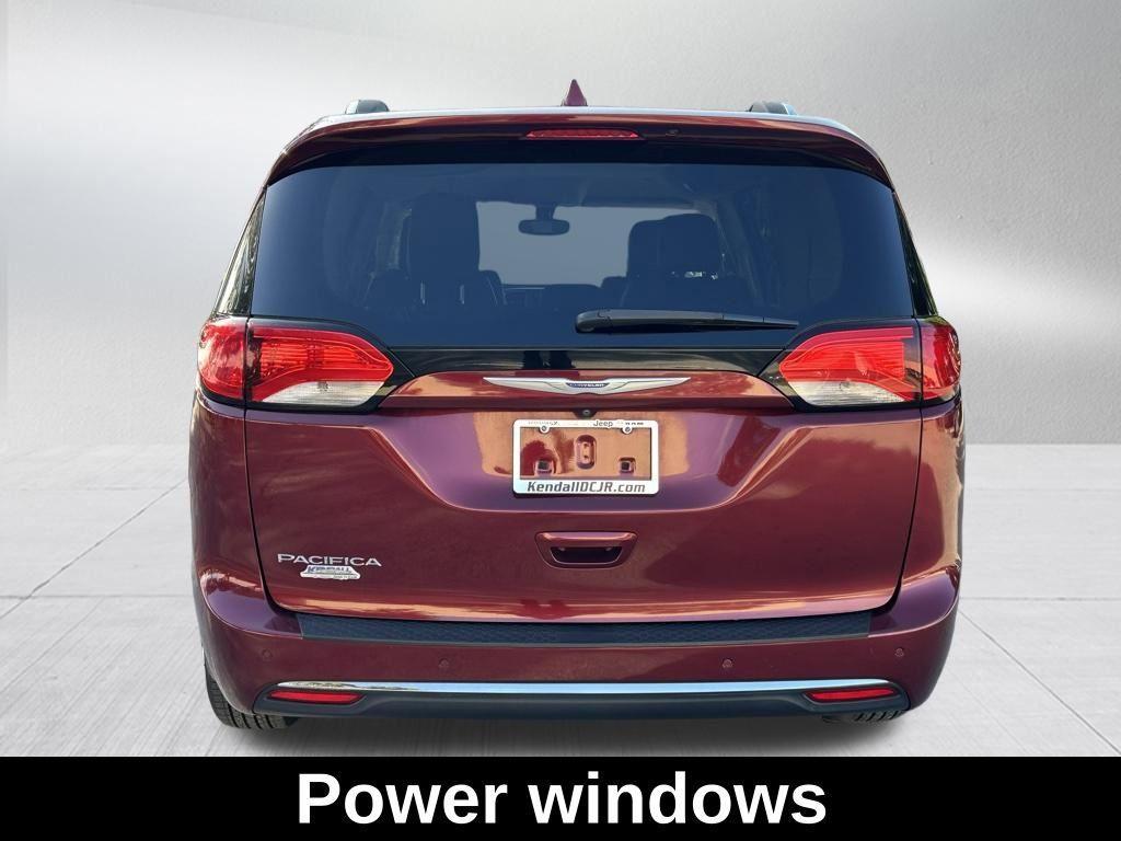 used 2020 Chrysler Pacifica car, priced at $16,786